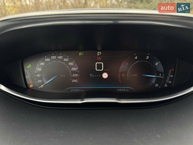 Синий Пежо 5008, объемом двигателя 2 л и пробегом 224 тыс. км за 21700 $, фото 17 на Automoto.ua