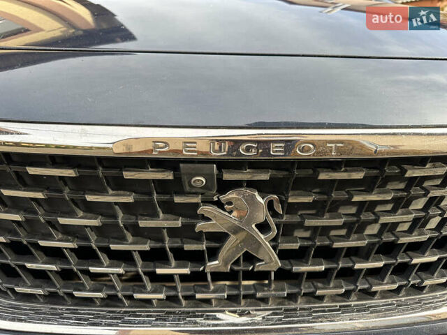 Синий Пежо 5008, объемом двигателя 1.5 л и пробегом 145 тыс. км за 21800 $, фото 16 на Automoto.ua