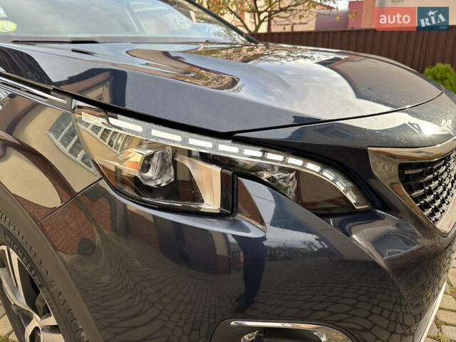 Синий Пежо 5008, объемом двигателя 1.5 л и пробегом 145 тыс. км за 21800 $, фото 10 на Automoto.ua