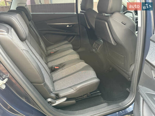 Синий Пежо 5008, объемом двигателя 1.5 л и пробегом 145 тыс. км за 21800 $, фото 27 на Automoto.ua