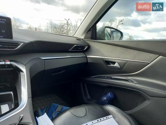 Синий Пежо 5008, объемом двигателя 1.6 л и пробегом 252 тыс. км за 18500 $, фото 3 на Automoto.ua
