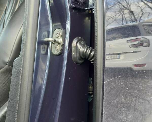 Синий Пежо 5008, объемом двигателя 1.6 л и пробегом 252 тыс. км за 18500 $, фото 25 на Automoto.ua