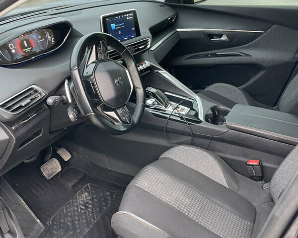 Синий Пежо 5008, объемом двигателя 1.5 л и пробегом 205 тыс. км за 21900 $, фото 5 на Automoto.ua