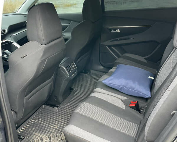 Синий Пежо 5008, объемом двигателя 1.5 л и пробегом 205 тыс. км за 21900 $, фото 7 на Automoto.ua