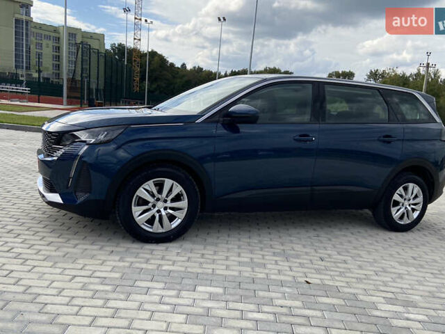 Синий Пежо 5008, объемом двигателя 1.5 л и пробегом 172 тыс. км за 23100 $, фото 3 на Automoto.ua