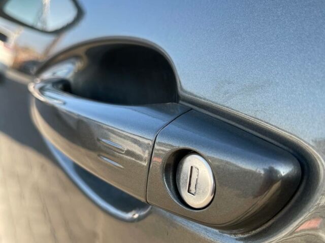 Зеленый Пежо 5008, объемом двигателя 2 л и пробегом 201 тыс. км за 18900 $, фото 5 на Automoto.ua