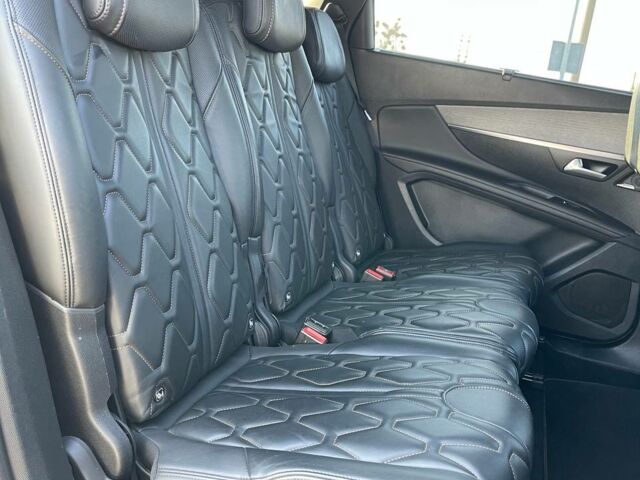 Зеленый Пежо 5008, объемом двигателя 2 л и пробегом 201 тыс. км за 18900 $, фото 18 на Automoto.ua