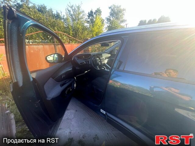 Зеленый Пежо 5008, объемом двигателя 1.5 л и пробегом 207 тыс. км за 17500 $, фото 2 на Automoto.ua