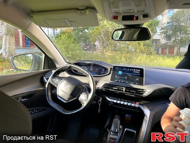 Зеленый Пежо 5008, объемом двигателя 1.5 л и пробегом 207 тыс. км за 17500 $, фото 6 на Automoto.ua