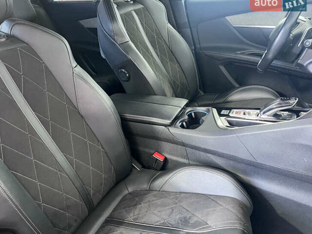 Зеленый Пежо 5008, объемом двигателя 2 л и пробегом 214 тыс. км за 23950 $, фото 9 на Automoto.ua