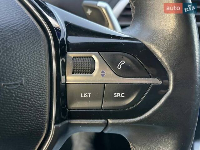 Зелений Пежо 5008, об'ємом двигуна 1.56 л та пробігом 253 тис. км за 18490 $, фото 17 на Automoto.ua