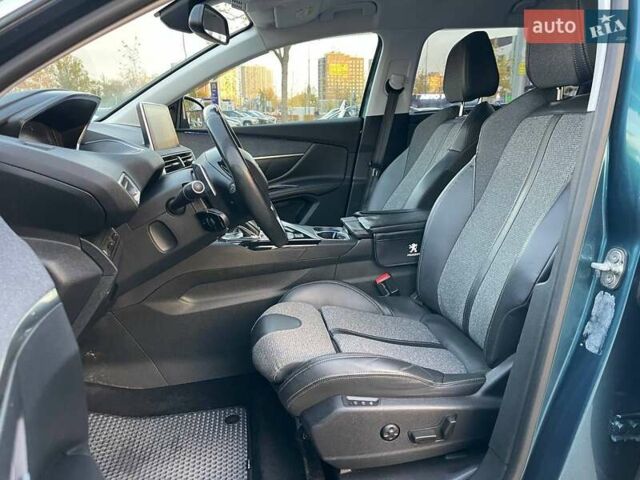 Зелений Пежо 5008, об'ємом двигуна 1.56 л та пробігом 253 тис. км за 18490 $, фото 9 на Automoto.ua