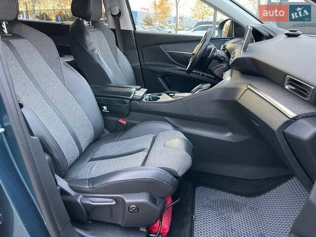 Зелений Пежо 5008, об'ємом двигуна 1.56 л та пробігом 253 тис. км за 18490 $, фото 12 на Automoto.ua