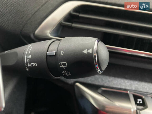 Зелений Пежо 5008, об'ємом двигуна 1.5 л та пробігом 159 тис. км за 22650 $, фото 20 на Automoto.ua