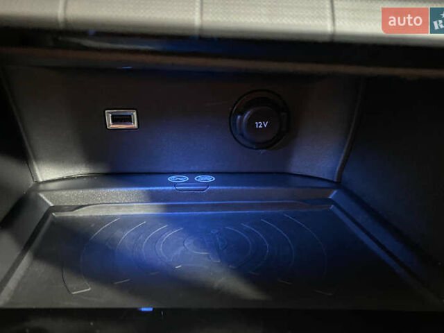 Зелений Пежо 5008, об'ємом двигуна 1.5 л та пробігом 159 тис. км за 22650 $, фото 27 на Automoto.ua