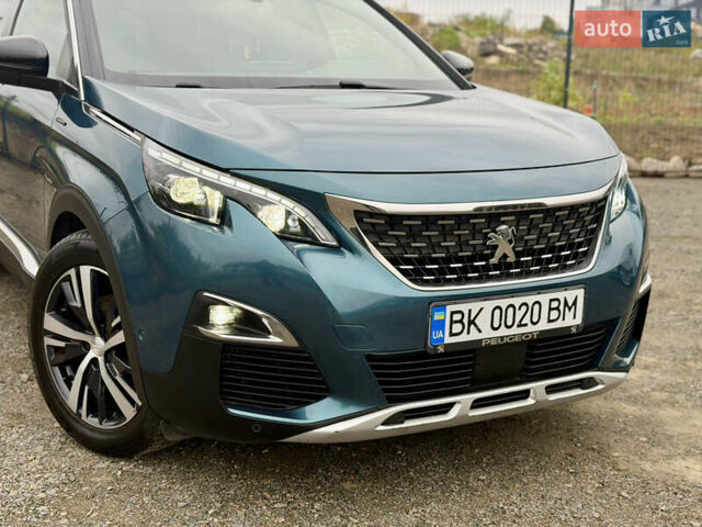 Зелений Пежо 5008, об'ємом двигуна 1.56 л та пробігом 228 тис. км за 19950 $, фото 1 на Automoto.ua