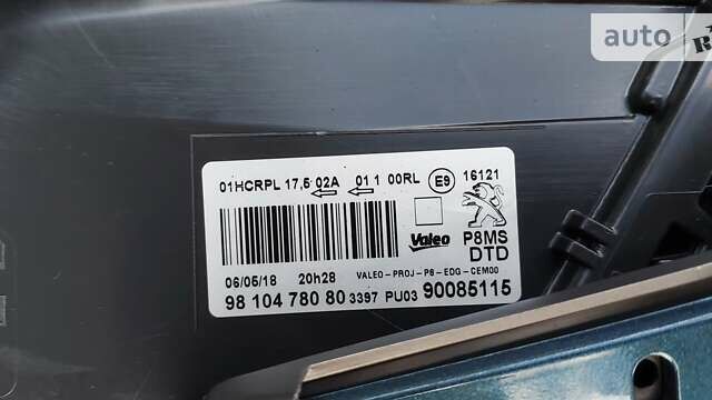 Зеленый Пежо 5008, объемом двигателя 1.5 л и пробегом 190 тыс. км за 22300 $, фото 36 на Automoto.ua