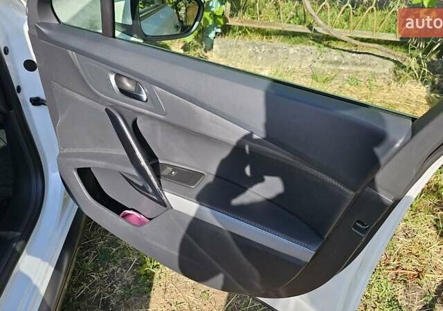 Белый Пежо 508 РХН, объемом двигателя 2 л и пробегом 175 тыс. км за 12800 $, фото 19 на Automoto.ua