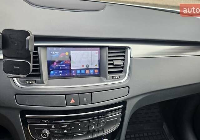 Белый Пежо 508 РХН, объемом двигателя 2 л и пробегом 175 тыс. км за 12800 $, фото 5 на Automoto.ua
