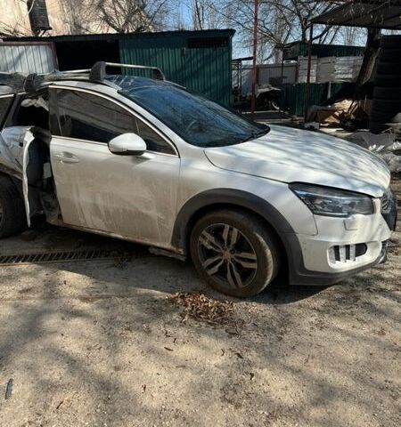 Белый Пежо 508 РХН, объемом двигателя 2 л и пробегом 330 тыс. км за 100 $, фото 4 на Automoto.ua