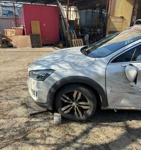 Белый Пежо 508 РХН, объемом двигателя 2 л и пробегом 330 тыс. км за 100 $, фото 6 на Automoto.ua