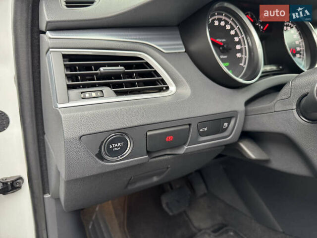 Белый Пежо 508 РХН, объемом двигателя 2 л и пробегом 264 тыс. км за 14999 $, фото 14 на Automoto.ua