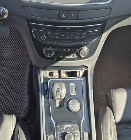 Черный Пежо 508 РХН, объемом двигателя 2 л и пробегом 250 тыс. км за 11200 $, фото 9 на Automoto.ua