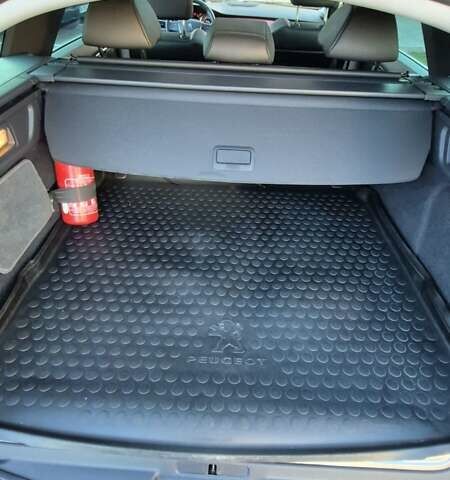 Коричневий Пежо 508 РХН, об'ємом двигуна 2 л та пробігом 211 тис. км за 12000 $, фото 18 на Automoto.ua