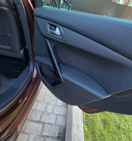 Коричневий Пежо 508 РХН, об'ємом двигуна 2 л та пробігом 211 тис. км за 12000 $, фото 10 на Automoto.ua