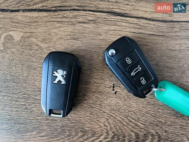 Коричневий Пежо 508 РХН, об'ємом двигуна 2 л та пробігом 174 тис. км за 11200 $, фото 53 на Automoto.ua