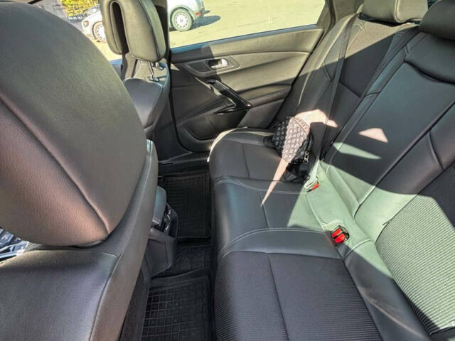 Пежо 508 РХН, объемом двигателя 2 л и пробегом 250 тыс. км за 13500 $, фото 5 на Automoto.ua