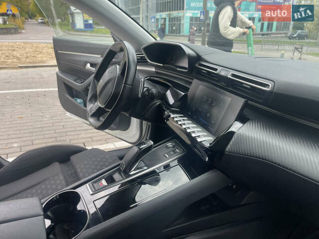 Белый Пежо 508, объемом двигателя 1.5 л и пробегом 224 тыс. км за 15750 $, фото 27 на Automoto.ua