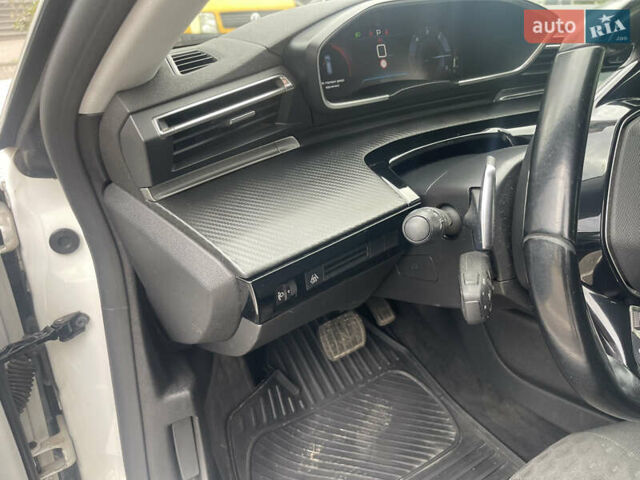 Белый Пежо 508, объемом двигателя 1.5 л и пробегом 224 тыс. км за 15750 $, фото 16 на Automoto.ua