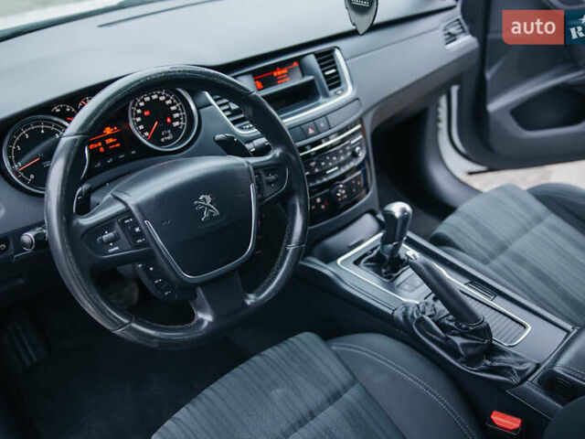 Белый Пежо 508, объемом двигателя 1.6 л и пробегом 187 тыс. км за 9200 $, фото 16 на Automoto.ua