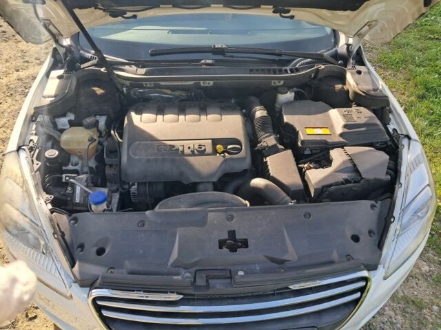 Белый Пежо 508, объемом двигателя 2 л и пробегом 340 тыс. км за 5731 $, фото 4 на Automoto.ua