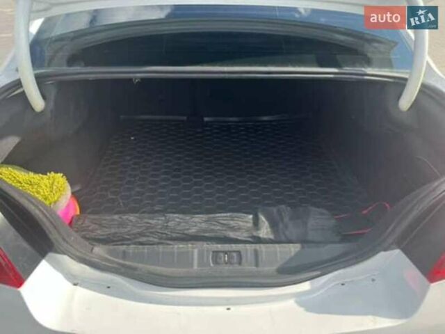 Белый Пежо 508, объемом двигателя 2.2 л и пробегом 349 тыс. км за 8900 $, фото 21 на Automoto.ua