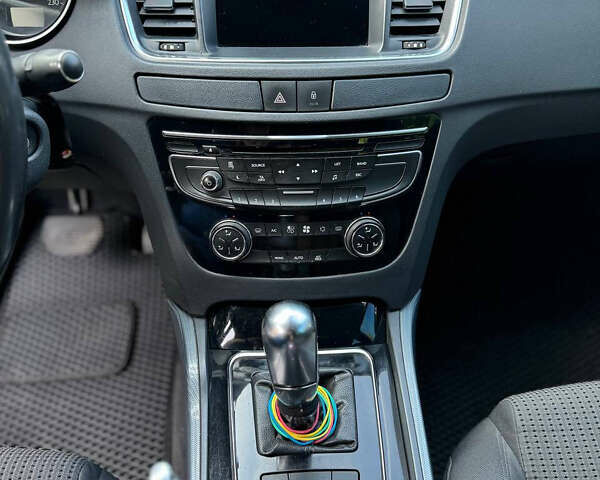 Білий Пежо 508, об'ємом двигуна 1.56 л та пробігом 370 тис. км за 7800 $, фото 8 на Automoto.ua