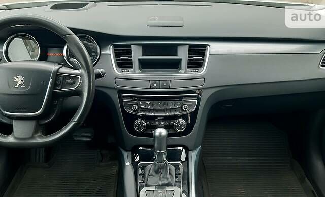 Белый Пежо 508, объемом двигателя 2 л и пробегом 185 тыс. км за 9000 $, фото 5 на Automoto.ua