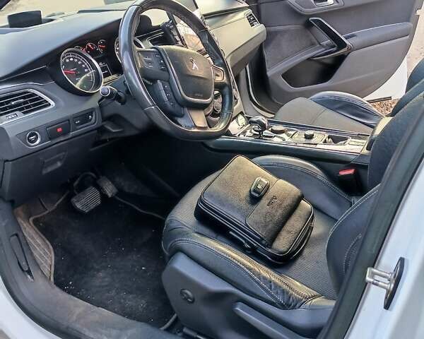 Білий Пежо 508, об'ємом двигуна 2 л та пробігом 211 тис. км за 10000 $, фото 13 на Automoto.ua