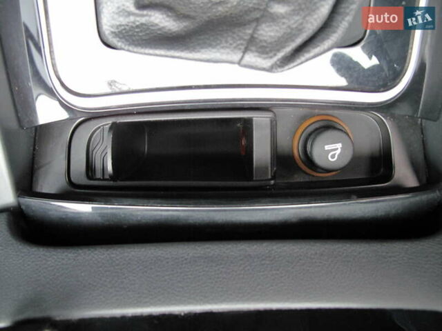 Белый Пежо 508, объемом двигателя 1.6 л и пробегом 260 тыс. км за 9500 $, фото 94 на Automoto.ua