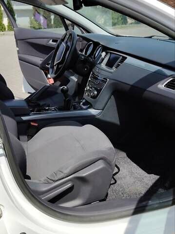 Білий Пежо 508, об'ємом двигуна 1.6 л та пробігом 295 тис. км за 7474 $, фото 28 на Automoto.ua