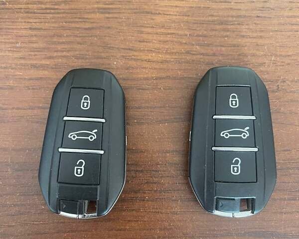 Білий Пежо 508, об'ємом двигуна 2.18 л та пробігом 192 тис. км за 10000 $, фото 9 на Automoto.ua