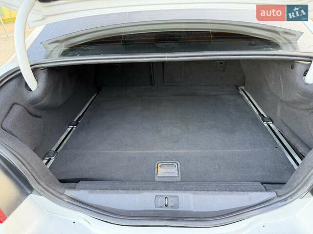 Белый Пежо 508, объемом двигателя 2 л и пробегом 295 тыс. км за 8850 $, фото 39 на Automoto.ua