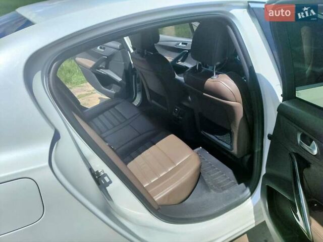 Белый Пежо 508, объемом двигателя 2.18 л и пробегом 316 тыс. км за 8900 $, фото 11 на Automoto.ua