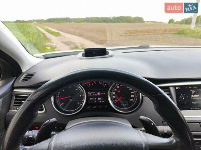 Белый Пежо 508, объемом двигателя 2.18 л и пробегом 316 тыс. км за 8900 $, фото 16 на Automoto.ua