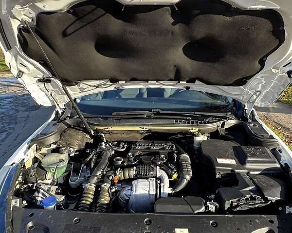 Белый Пежо 508, объемом двигателя 1.56 л и пробегом 191 тыс. км за 12000 $, фото 20 на Automoto.ua