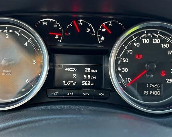 Белый Пежо 508, объемом двигателя 1.56 л и пробегом 191 тыс. км за 12000 $, фото 6 на Automoto.ua