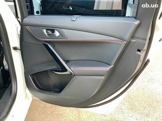 Белый Пежо 508, объемом двигателя 2 л и пробегом 111 тыс. км за 17990 $, фото 25 на Automoto.ua