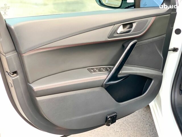 Белый Пежо 508, объемом двигателя 2 л и пробегом 111 тыс. км за 17990 $, фото 21 на Automoto.ua