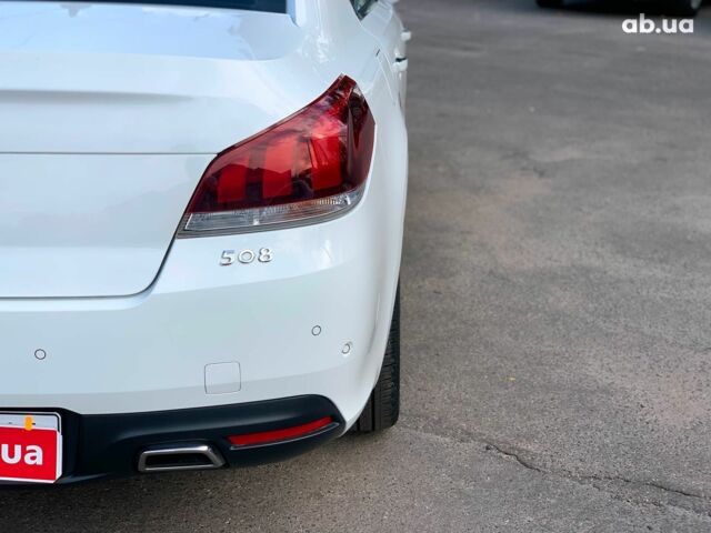 Белый Пежо 508, объемом двигателя 2 л и пробегом 111 тыс. км за 17990 $, фото 11 на Automoto.ua